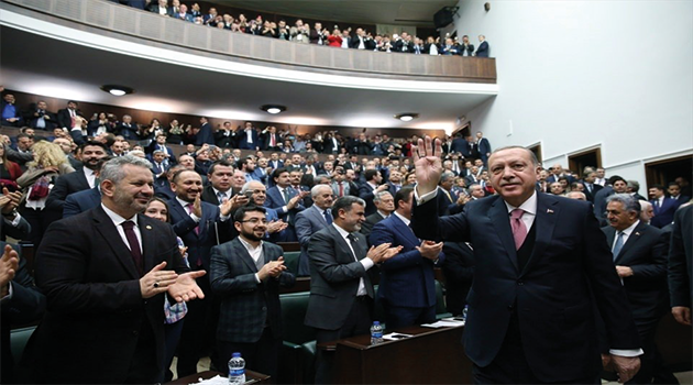 AK Parti Karıştı Milletvekilleri Birbirine Girdi