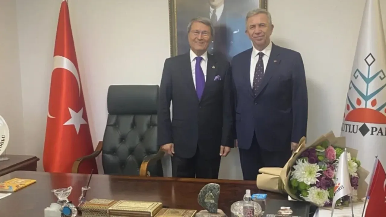 Mansur Yavaş’tan Kutlu Parti’ye Ziyaret: Yeni Siyasi Diyalogun Kapıları Aralanıyor
