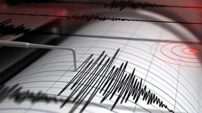 İzmir Dikili’de 4.0 Büyüklüğünde Deprem: Halkta Korku ve Panik, Uzmanlardan Uyarılar Geldi