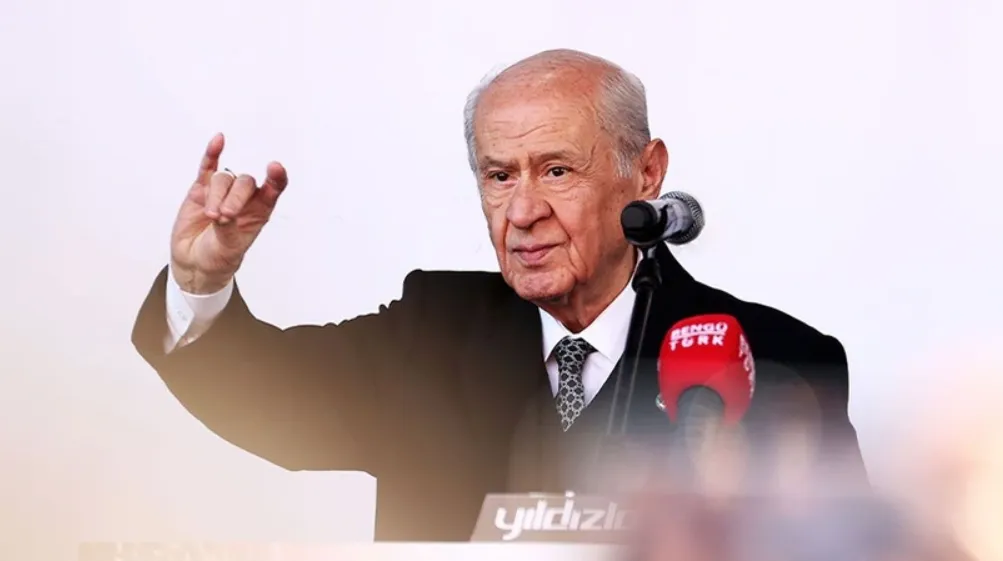 Eski AK Partili Vekilden Öcalan’ın Çağrısı Sonrası Çarpıcı Soru: Af, Anayasa Değişikliği ve Umut Hakkı Gündeme Gelebilir mi?