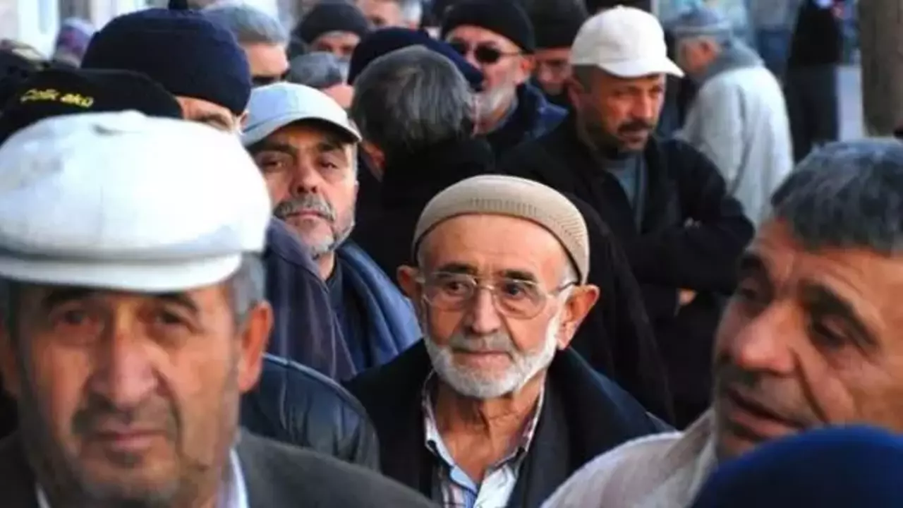 Emeklilere Ziraat Bankası’ndan Ücretsiz HGS Fırsatı!