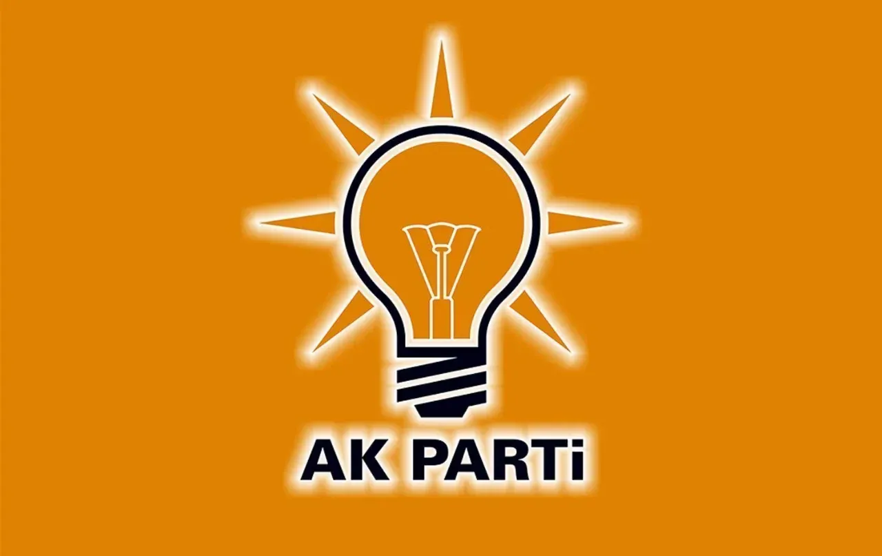 AK Parti’ye Katılımlar Sürüyor